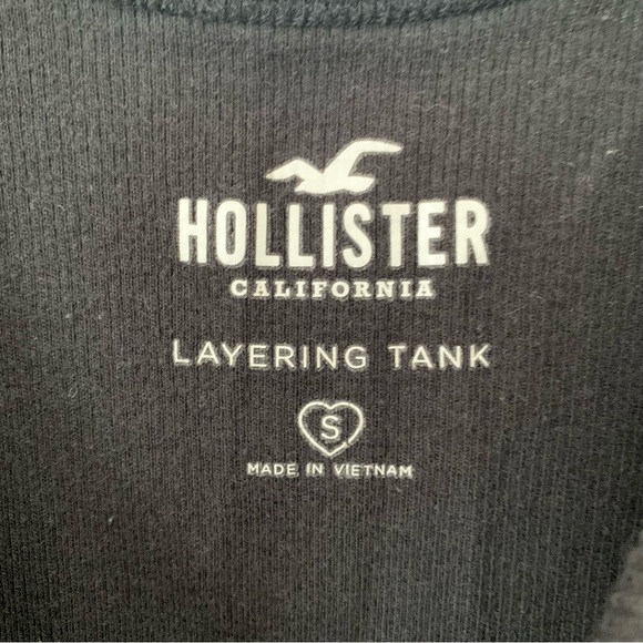 Hollister Ribbed Black Tank Top - Picture 4 of 5